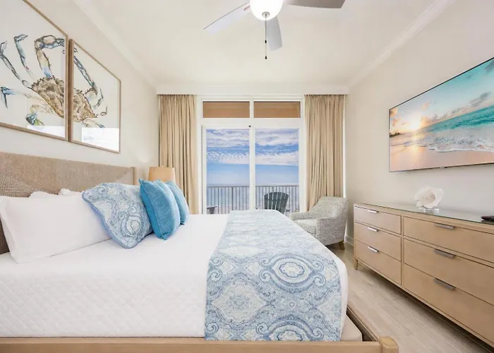 Phoenix Gulf Towers 407 Apartment