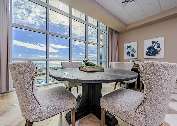 Phoenix Gulf Towers 407